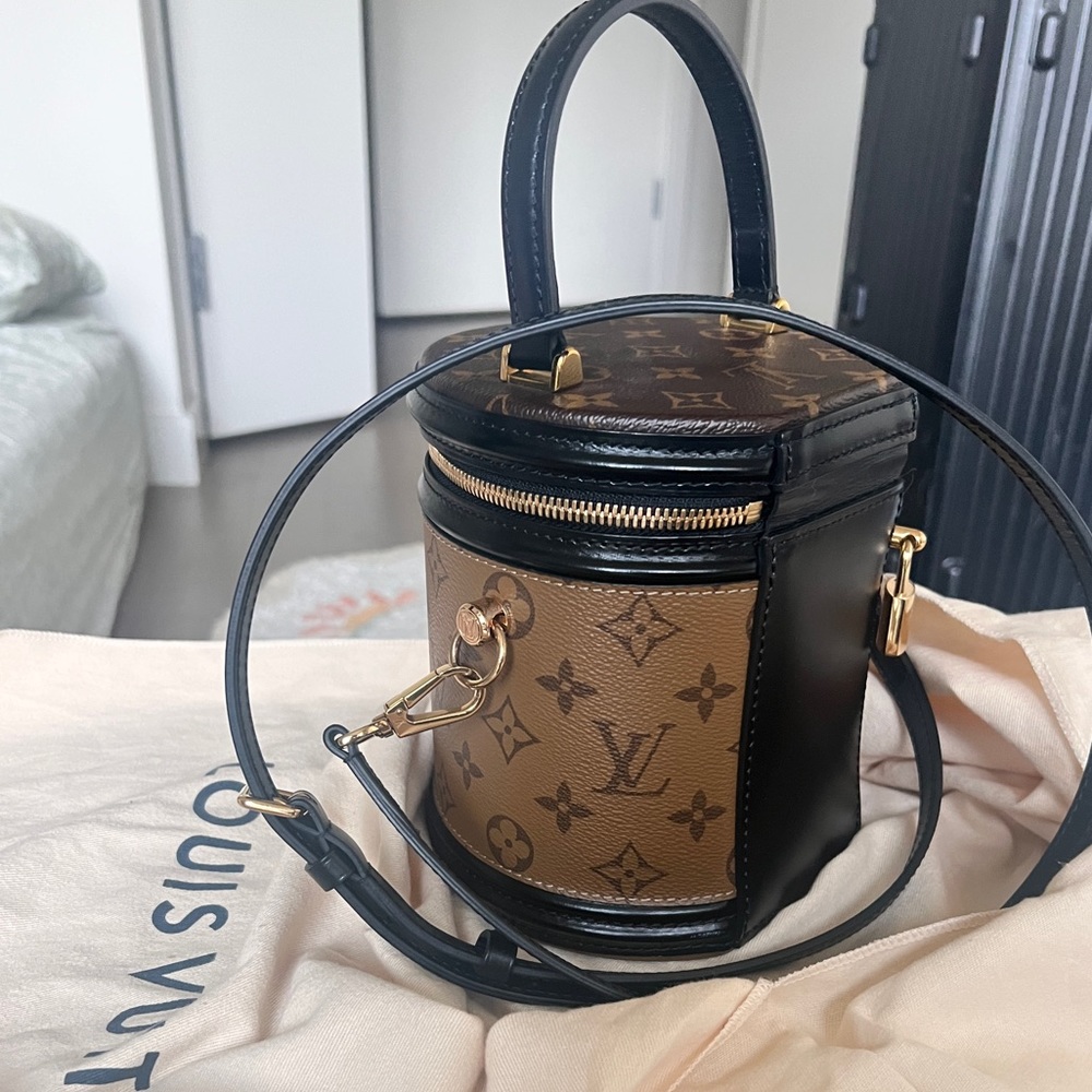 Louis Vuitton Cannes Monogram handbag - Picture 6 of 9